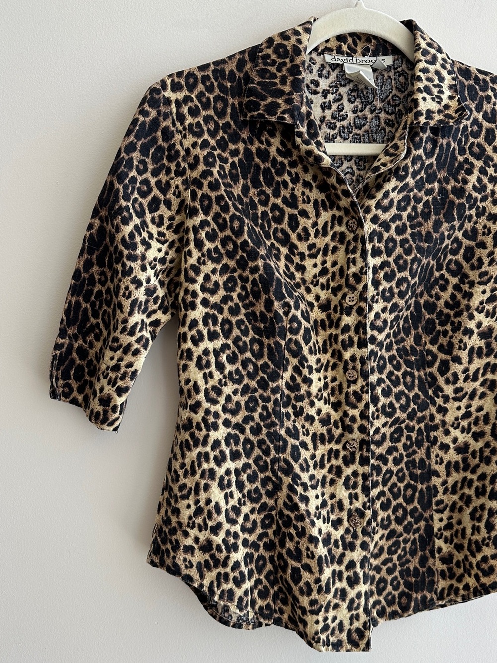 David Brooks Women’s Linen-Cotton Blend Cheetah Print Button Down Shirt, Size 4 - Picture 2 of 16